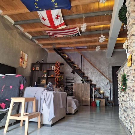 Chase Dream Hostel追梦空间 Batumi Exterior foto