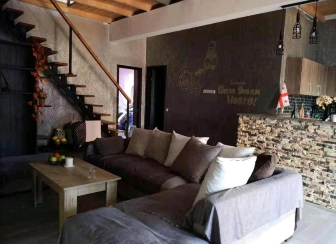 Chase Dream Hostel追梦空间 Batumi Exterior foto